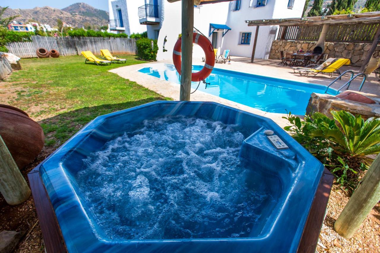 Villa Clarissa & Carmel View Pafos Dış mekan fotoğraf